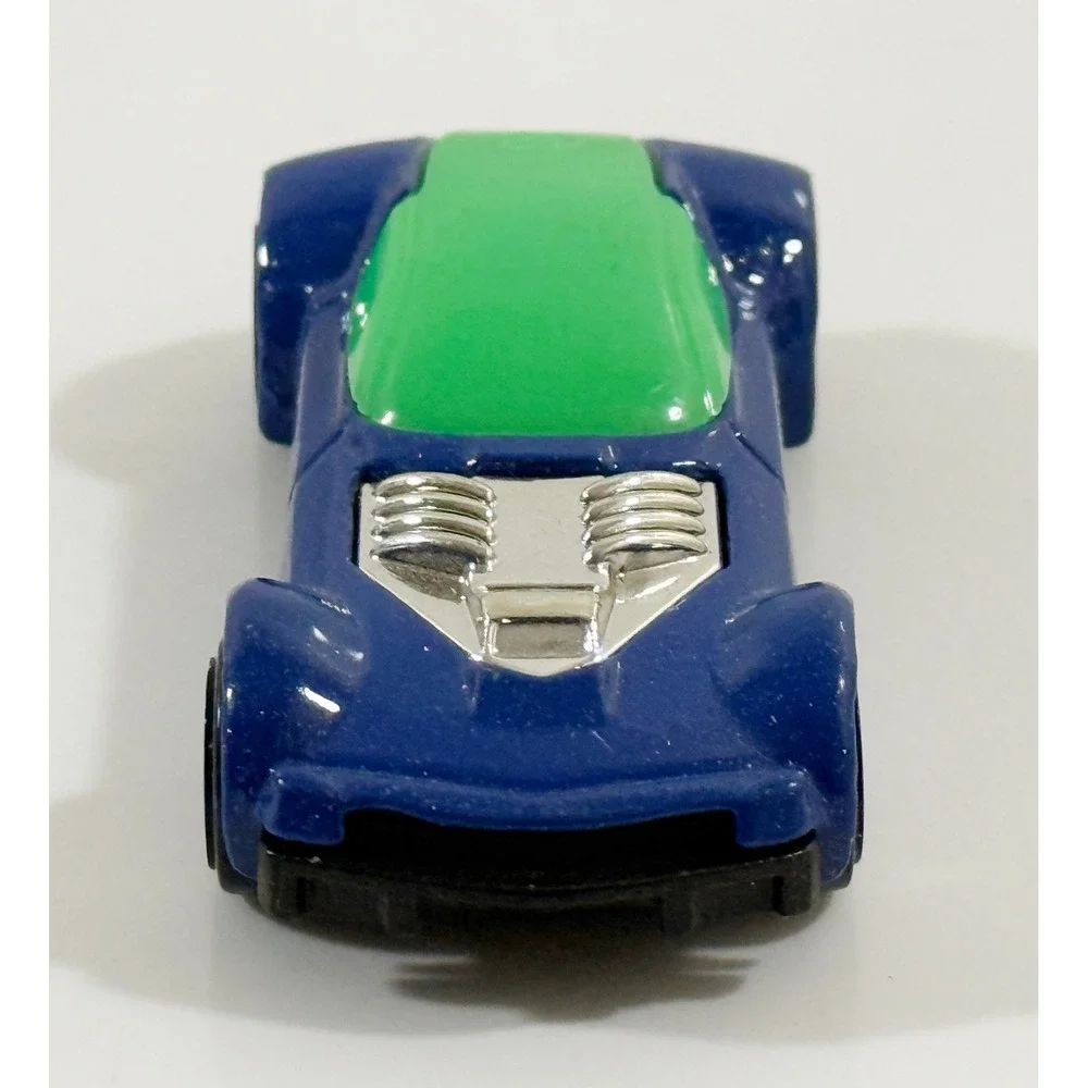Hot Wheels Die-Cast Car Kids 1:64 Blue Green Futuristic Sports Car 36A